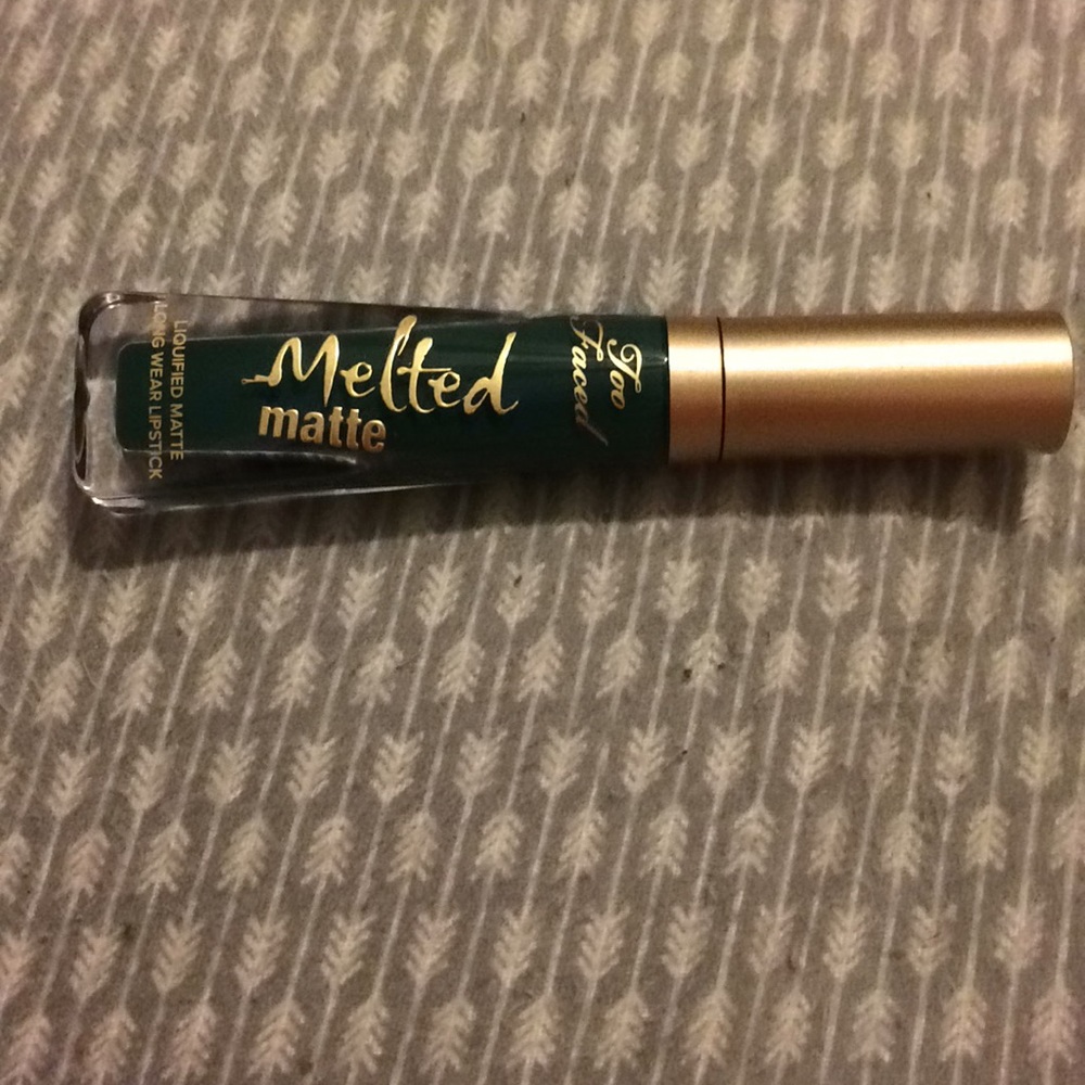 Too Faced Melted Matte Liquid Lipstick